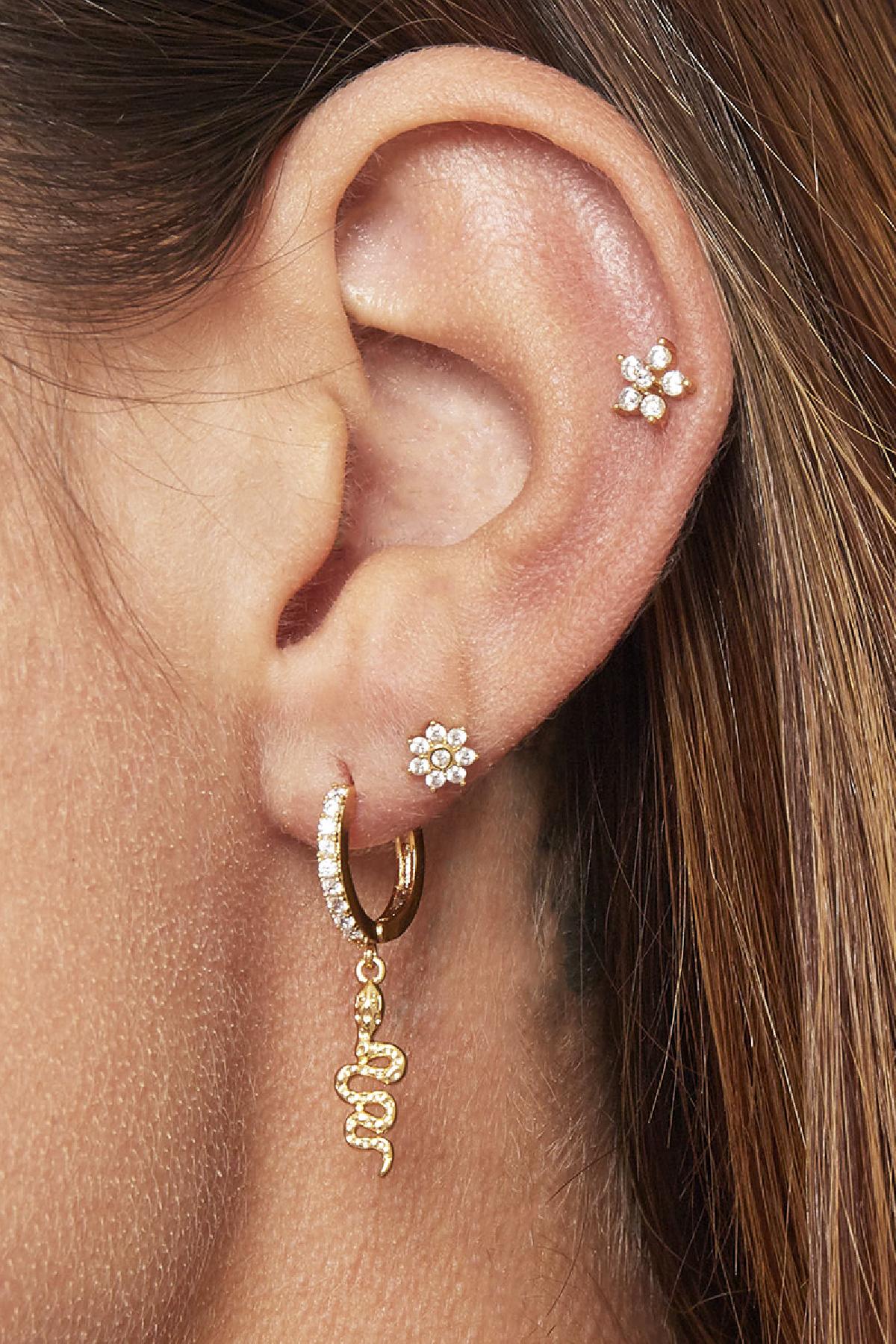 Piercing Flower