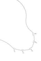 Ketting Met Wisselende Hartjes En Hangende Steentjes