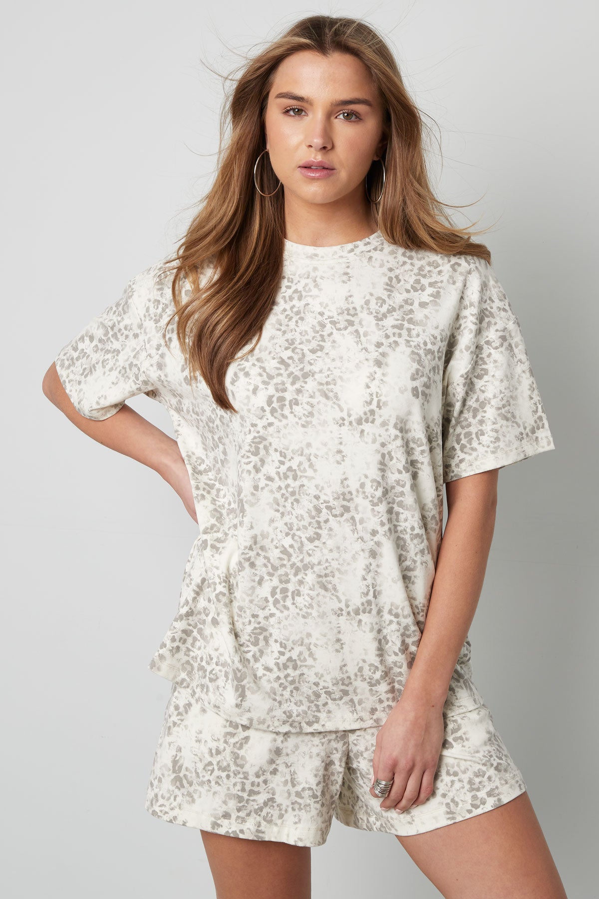 T-shirt Oversized Luipaardprint