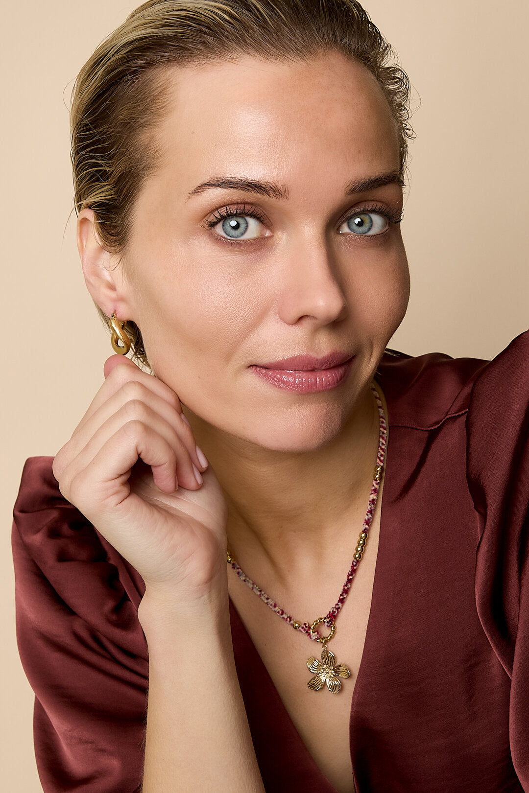 Elegante Ketting Met Bloemhanger