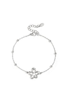 Armband Met Koraalvormige Speelse Bloemen In Variërende Maten