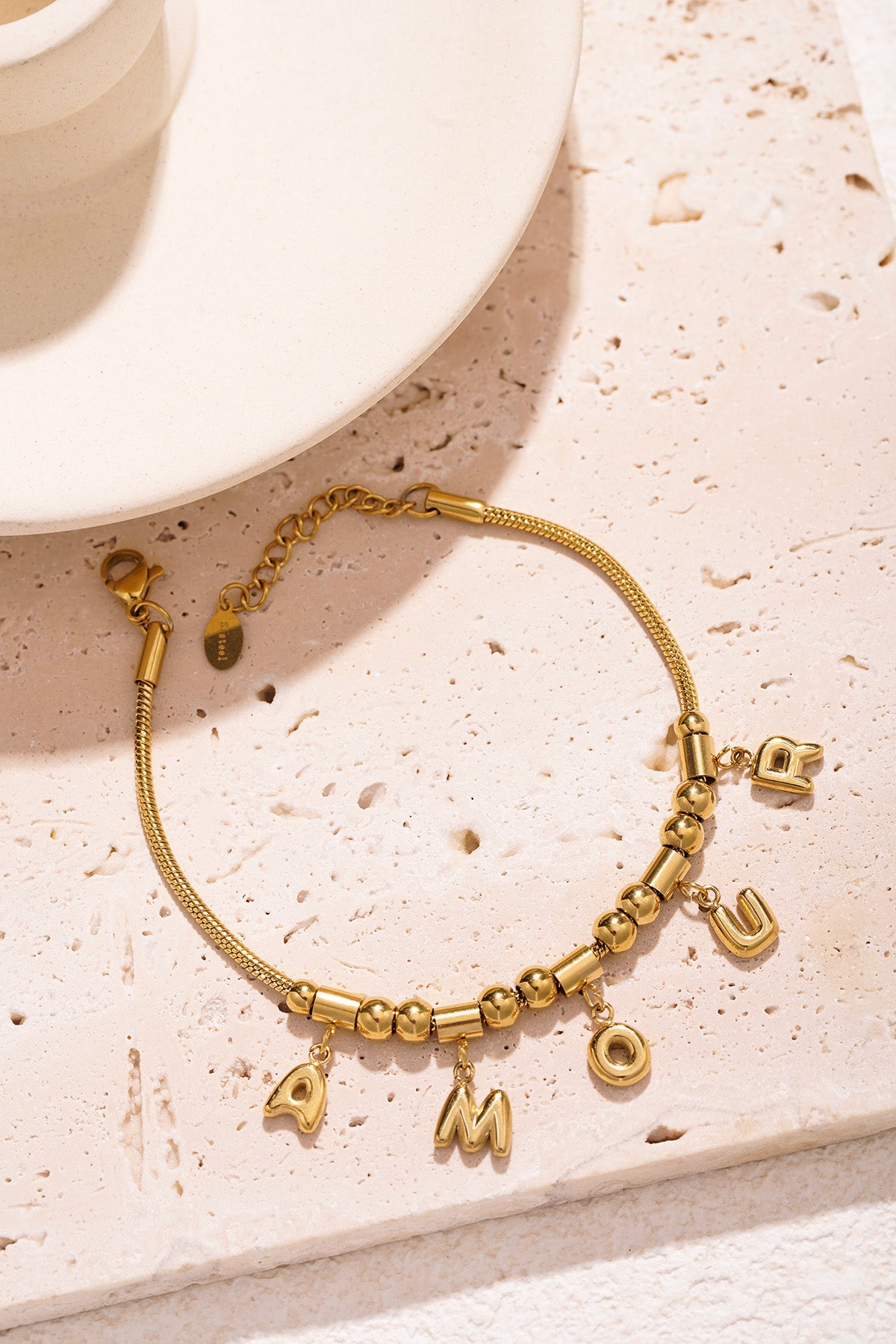 Amour Armband