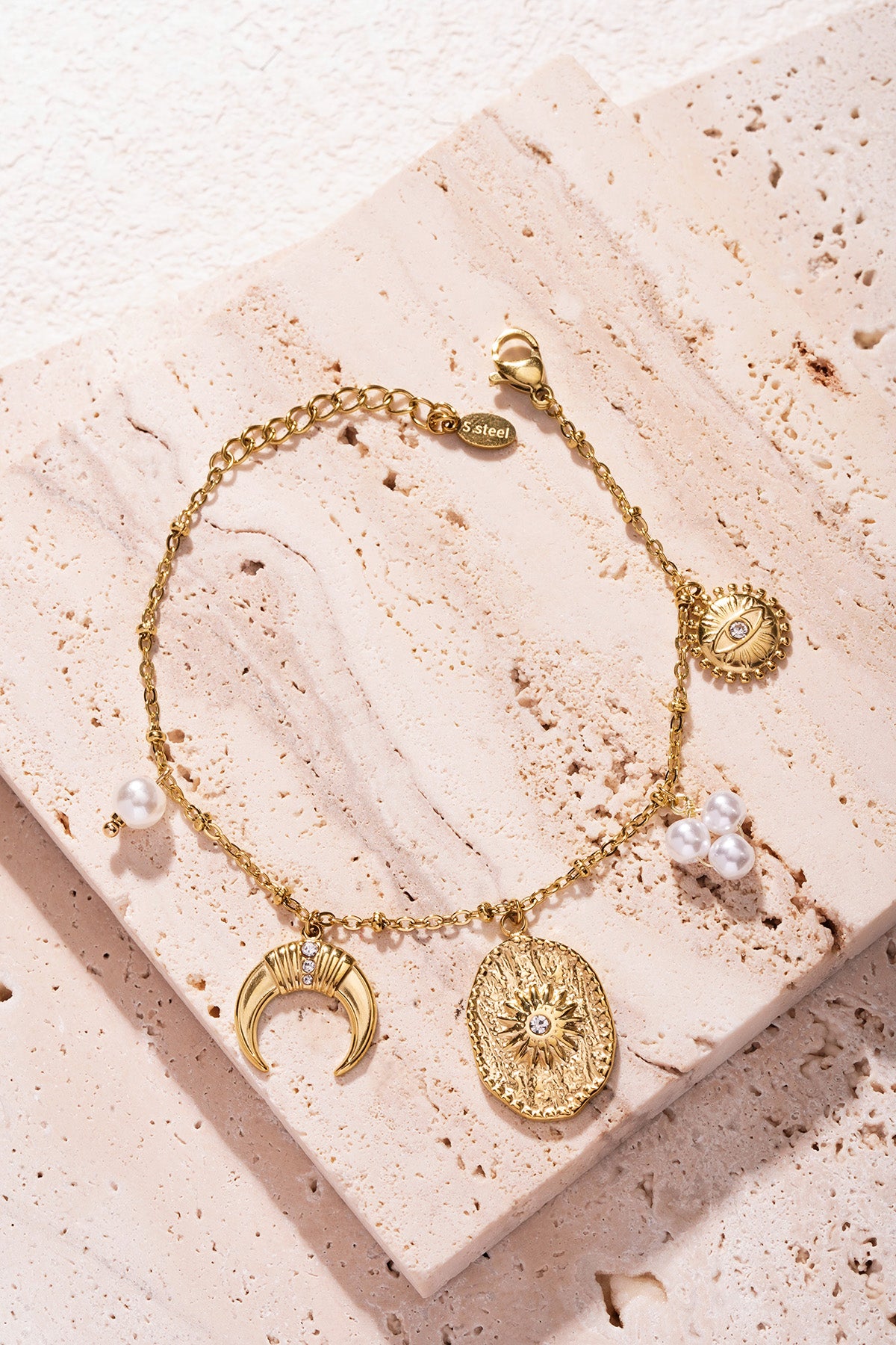 Moony Armband