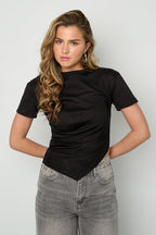 Asymmetrisch T-Shirts