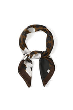 Elegante Zomer Sjaal met Dierenprint