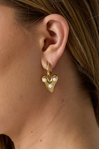 Oorbellen Met Hangend Hart Met Parels
