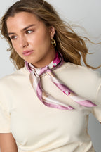 Zomersjaals Met Bloemenmotief, Gemaakt Van Polyester, Perfect Als Valentijnsdagaccessoire