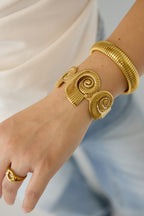 Manchet Statement Armband Met Spiraalschelpen