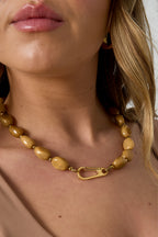 Ketting Met Kralen En Frontsluiting Design