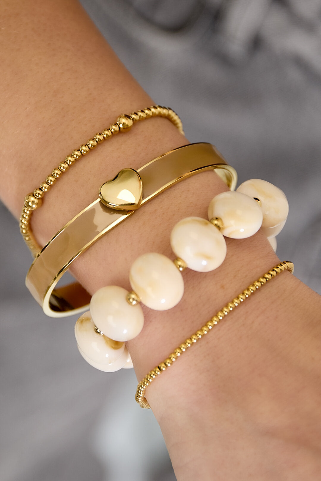 Email Hart Armring