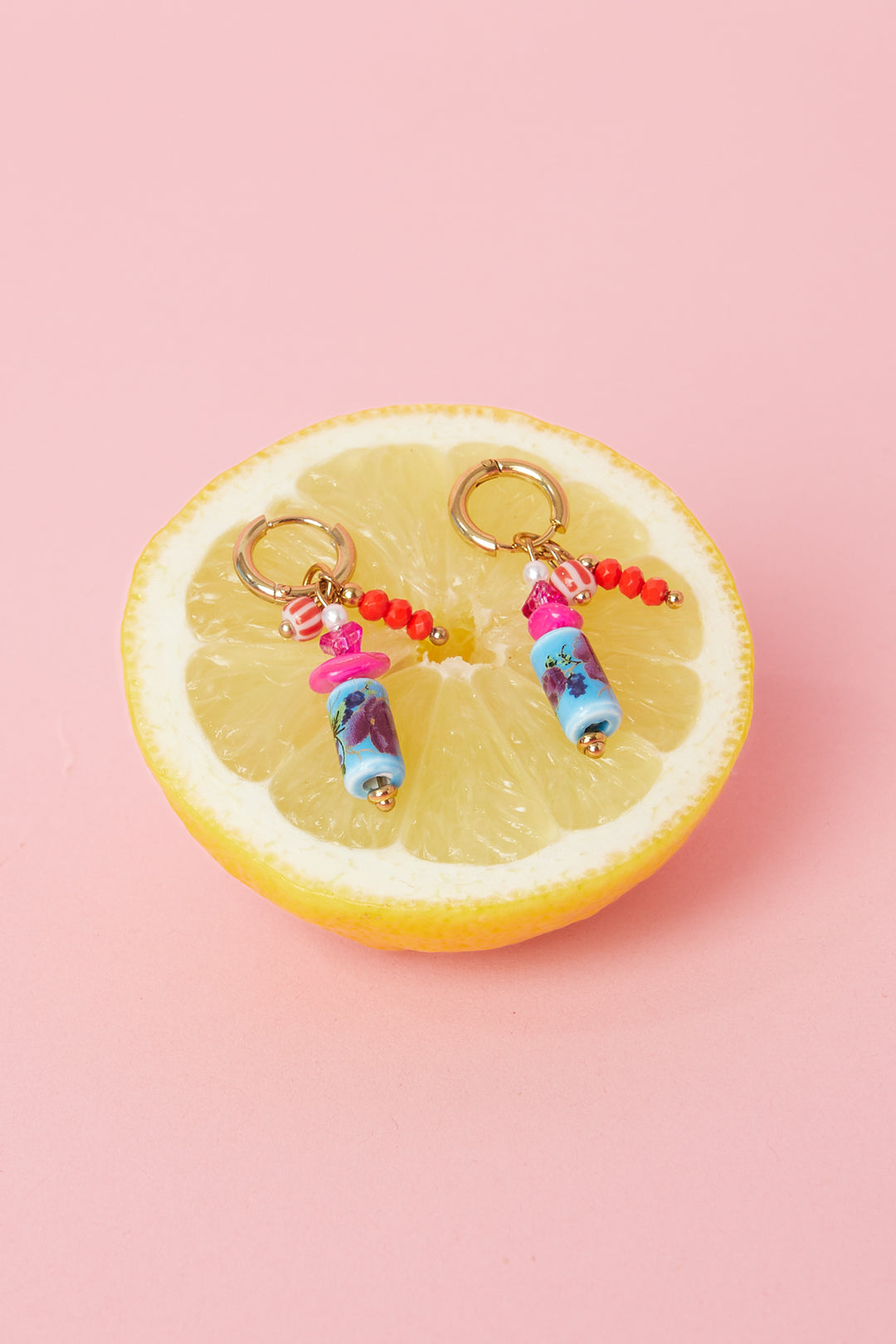Oorringetjes Met Hangende Kralen Met Bloemenprint