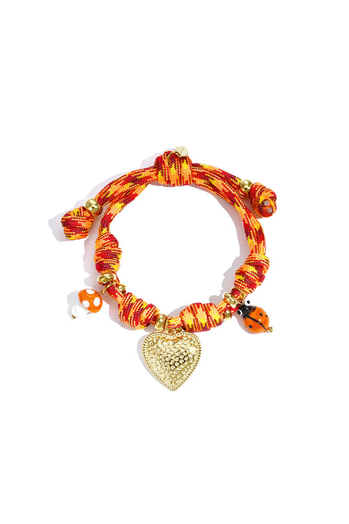 Armbanden Met Touwbedeltjes In De Vorm Van Een Hartje