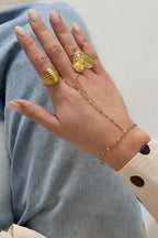 Handchain Met Chunky Ketting