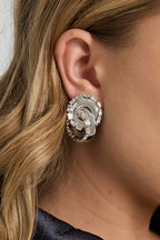 Elegante Oorknopjes Met Een Onregelmatige Vorm