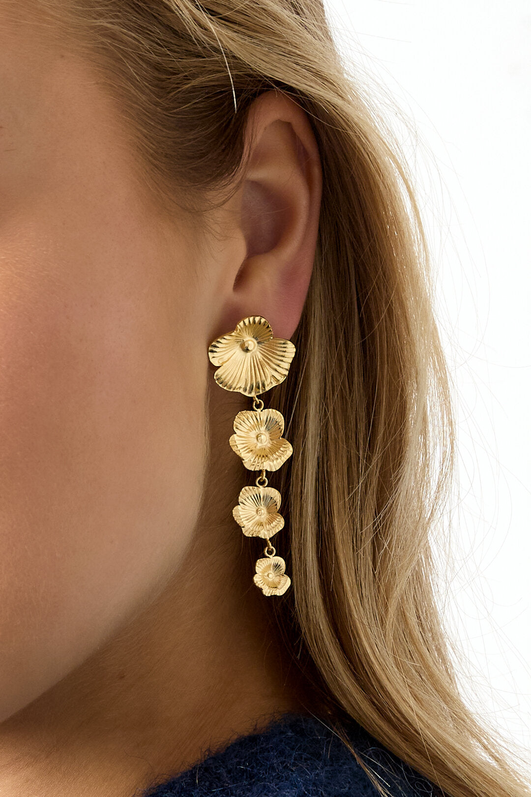 Oorbellen Met Bloem Hanger