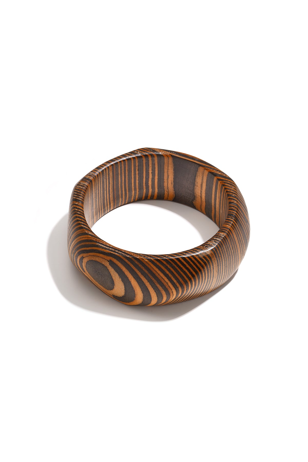 Houten Armbanden Met Onregelmatige Vorm