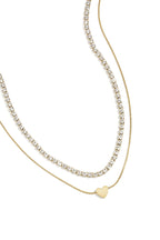 Elegante Gouden Ketting Met Gelaagde Hartjes