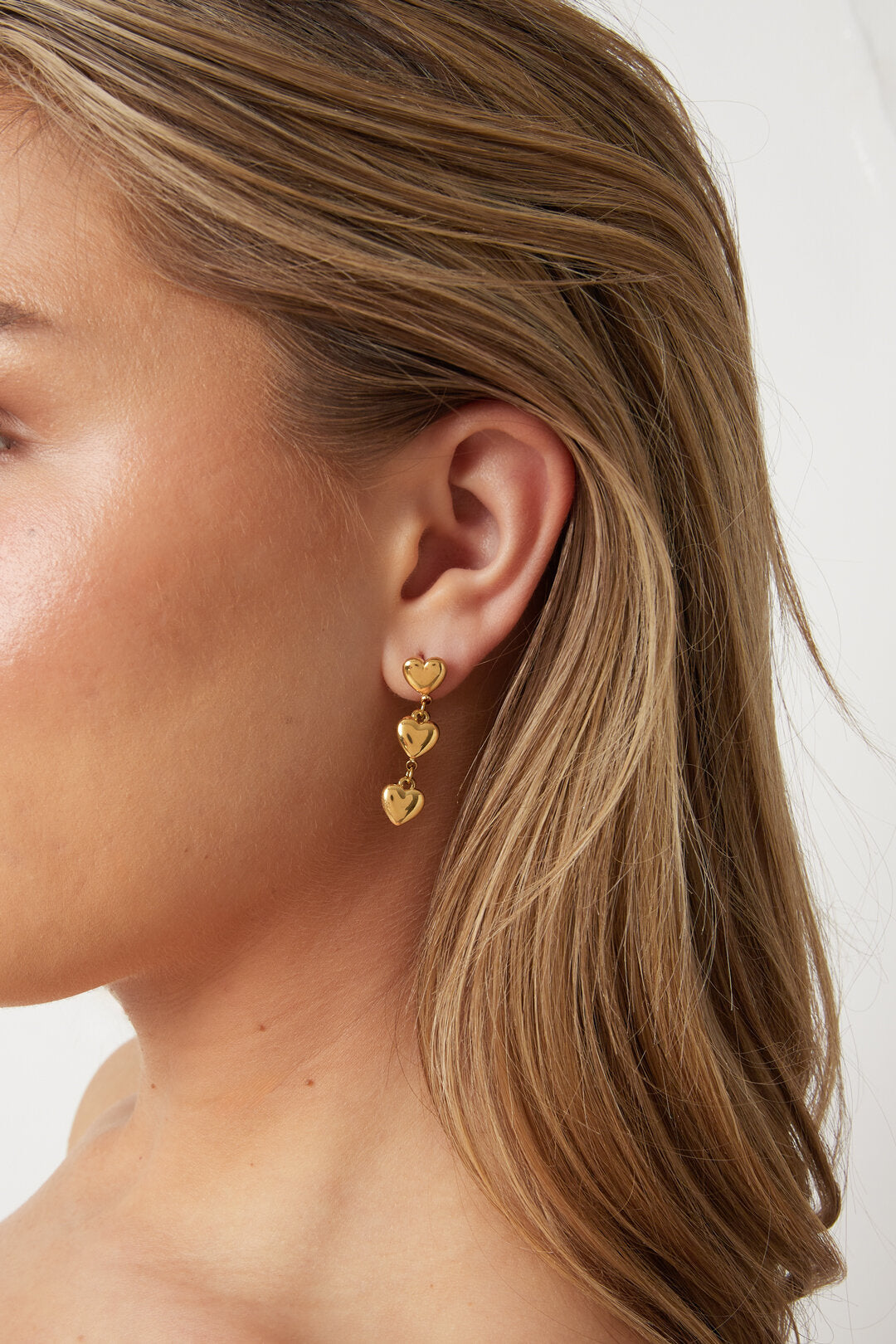 Elegante hartvormige hangoorbellen – tijdloze stijl