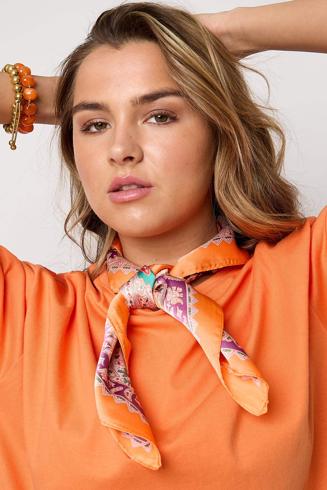 Zomersjaals Met Bloemenprint