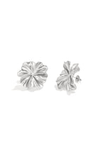 Elegante bloemvormige oorknopjes