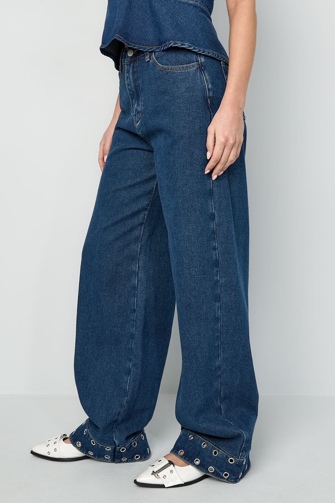 Eyelet Statement Jeans