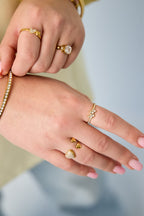 Minimalistische Ringen Met Geometrische Vormen